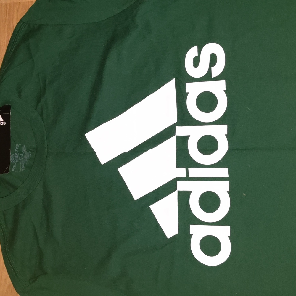 Adidas Men’s Amplifier T-shirt - Size M  New with Tag - Picture 2 of 6